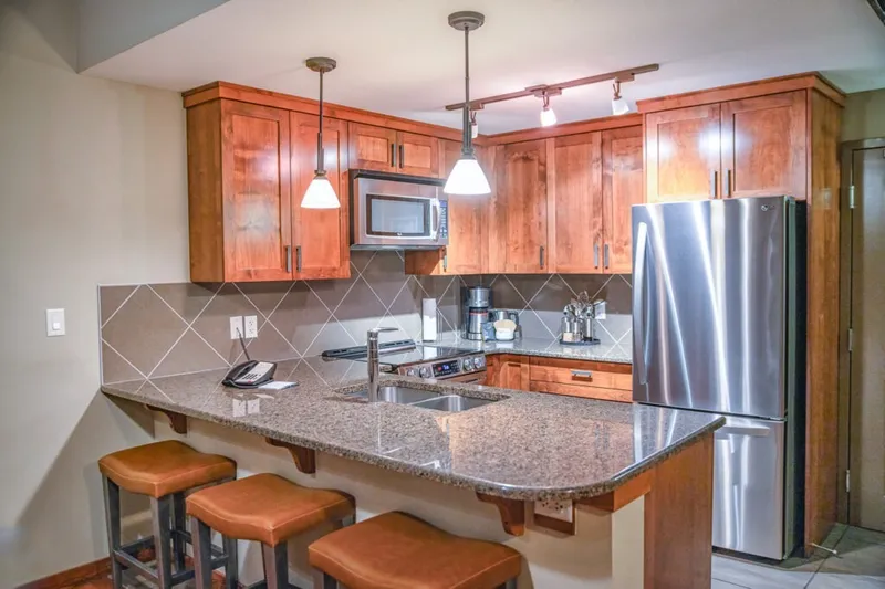 Full kitchen in suite at Stoneridge Mountain Resort